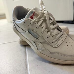 Reebok women’s  White and beige Sneakers